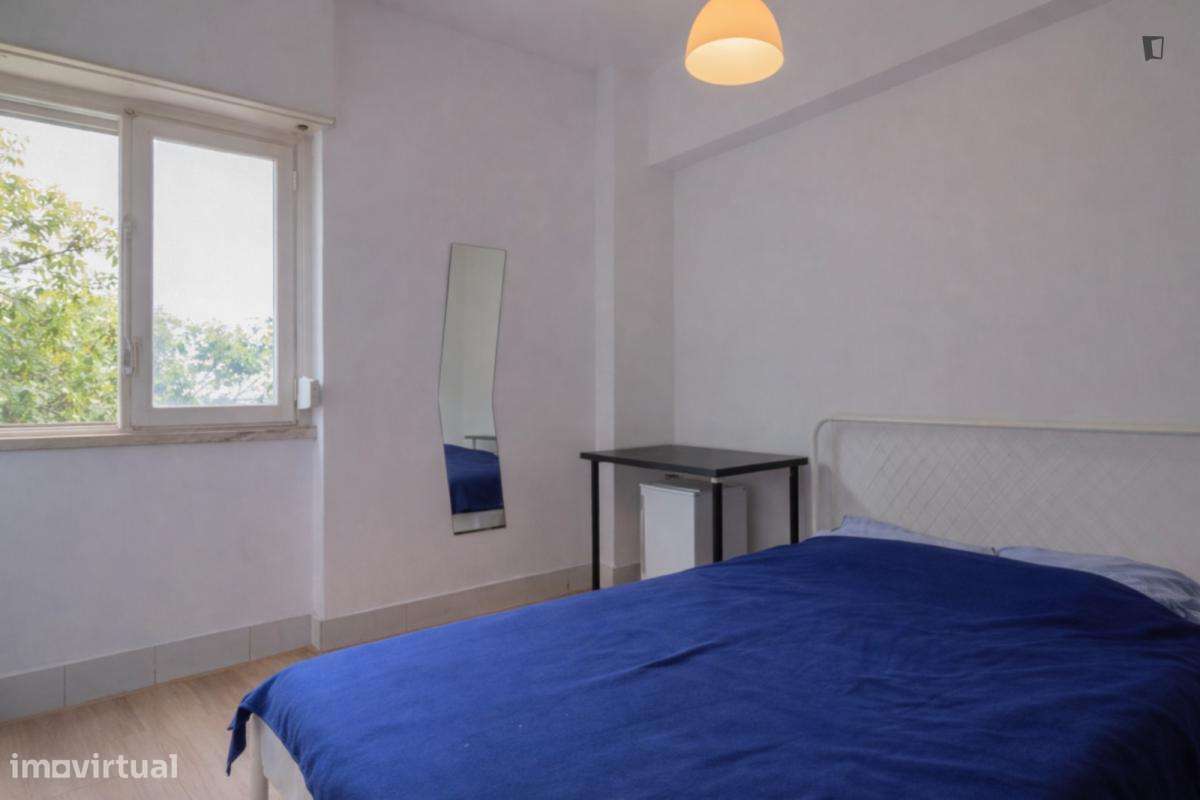 Quarto - localizado em Estrela Lisbon - Grande imagem: 5/10
