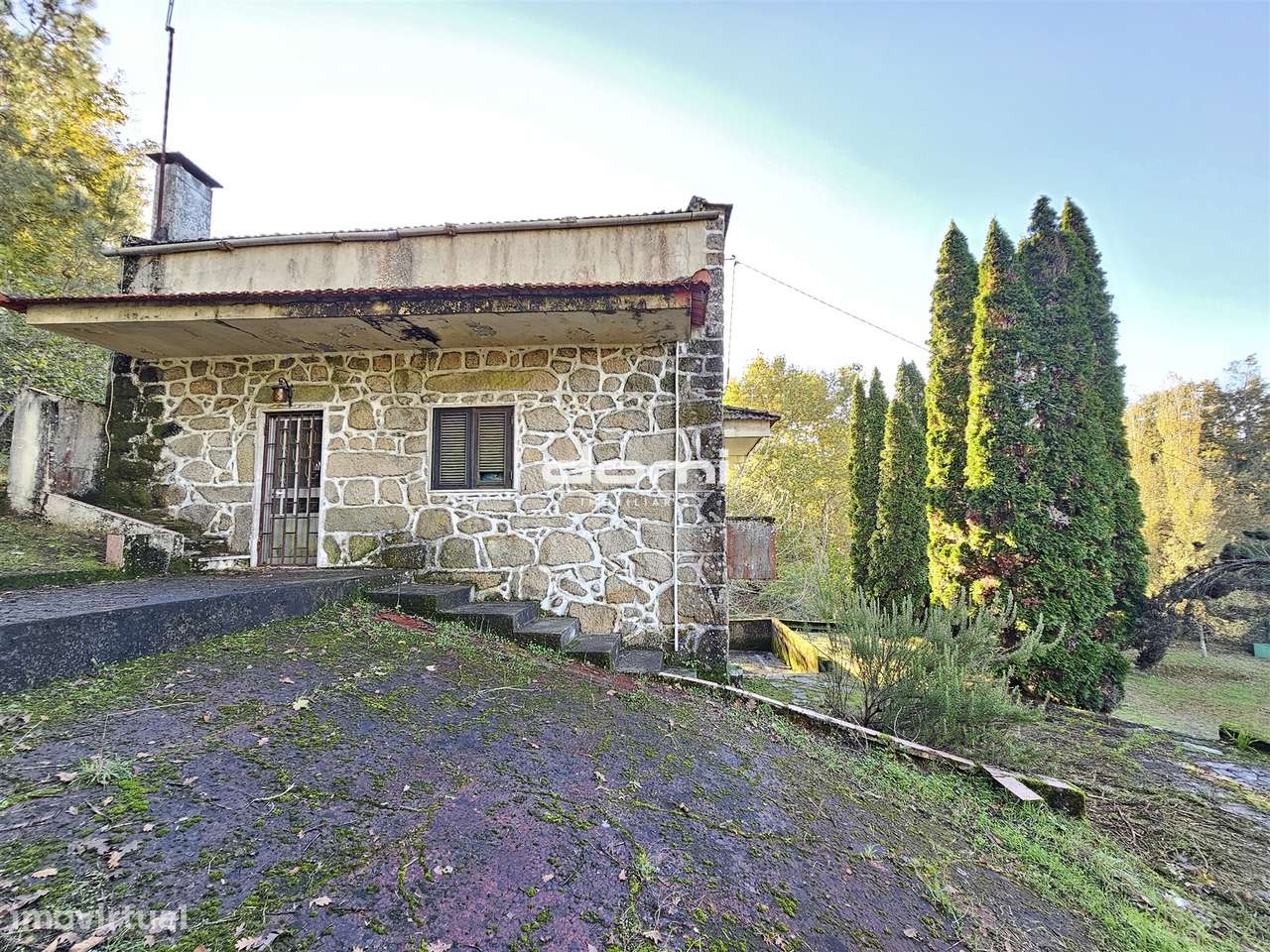 Quinta com Moradia e Terreno murado de 4.740m², junto às Termas de São - Grande imagem: 4/25