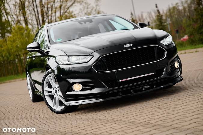 Ford Mondeo 2.0 TDCi ST-Line PowerShift - 4