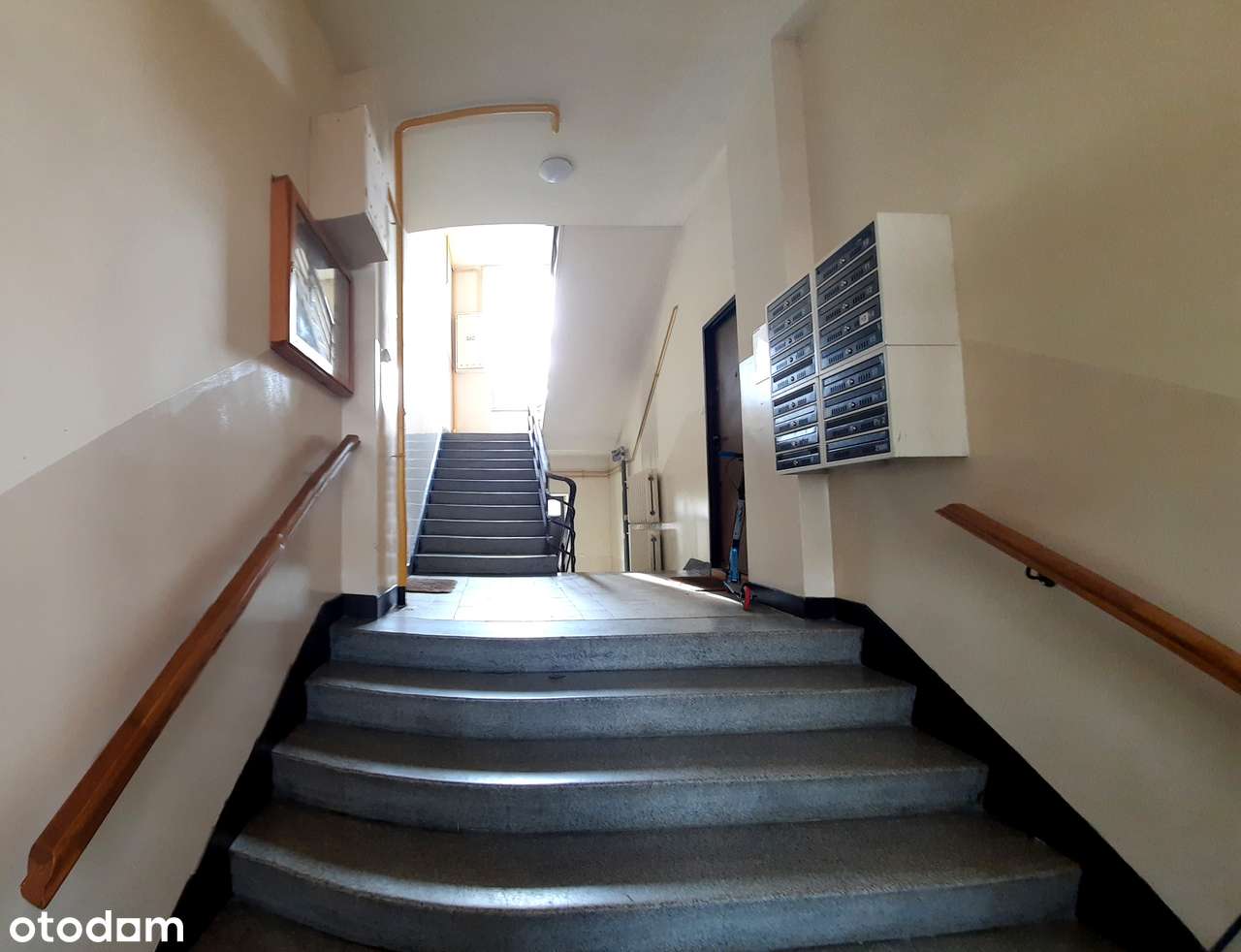 Dwa pokoje dla 2-3 osób bez małych dzieci - Pełny obrazek: 1/9