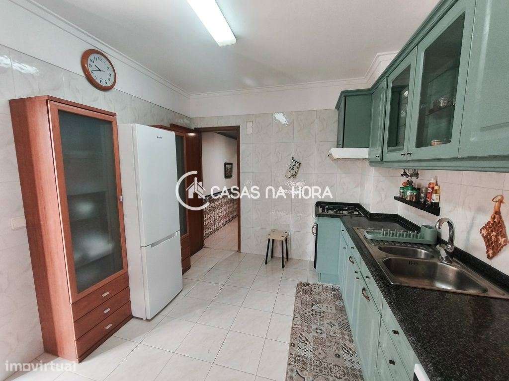 EXCELENTE Apartamento T2 Muito Bom estado c/ Boas Áreas - Tapada da... - Grande imagem: 4/30