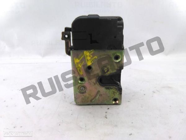 Fechadura Porta Frente Esquerda  Peugeot 206 Hatchback 1.4 I - 1