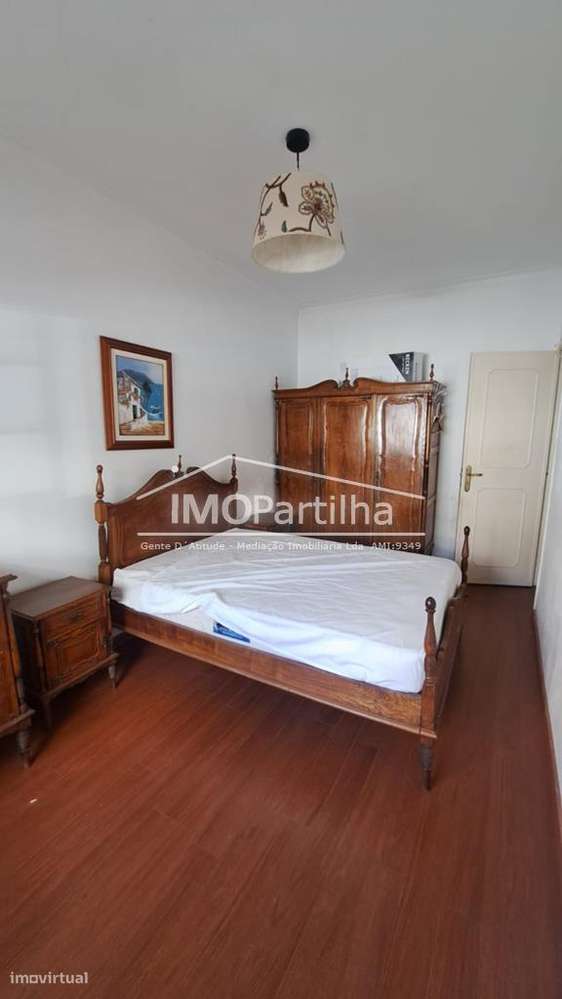 Apartamento T3 C/ Terraço na Venda Nova - Amadora-4