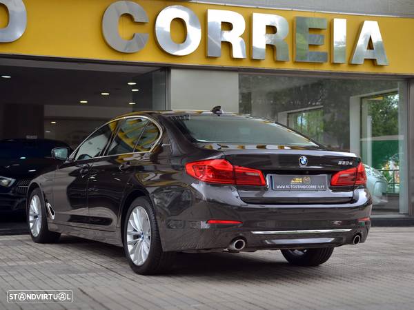 BMW 530 e iPerformance Line Luxury - 3