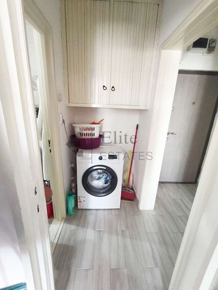 Apartament cu 1 camera de vanzare central in Sanmartin - Imagine principală: 4/6