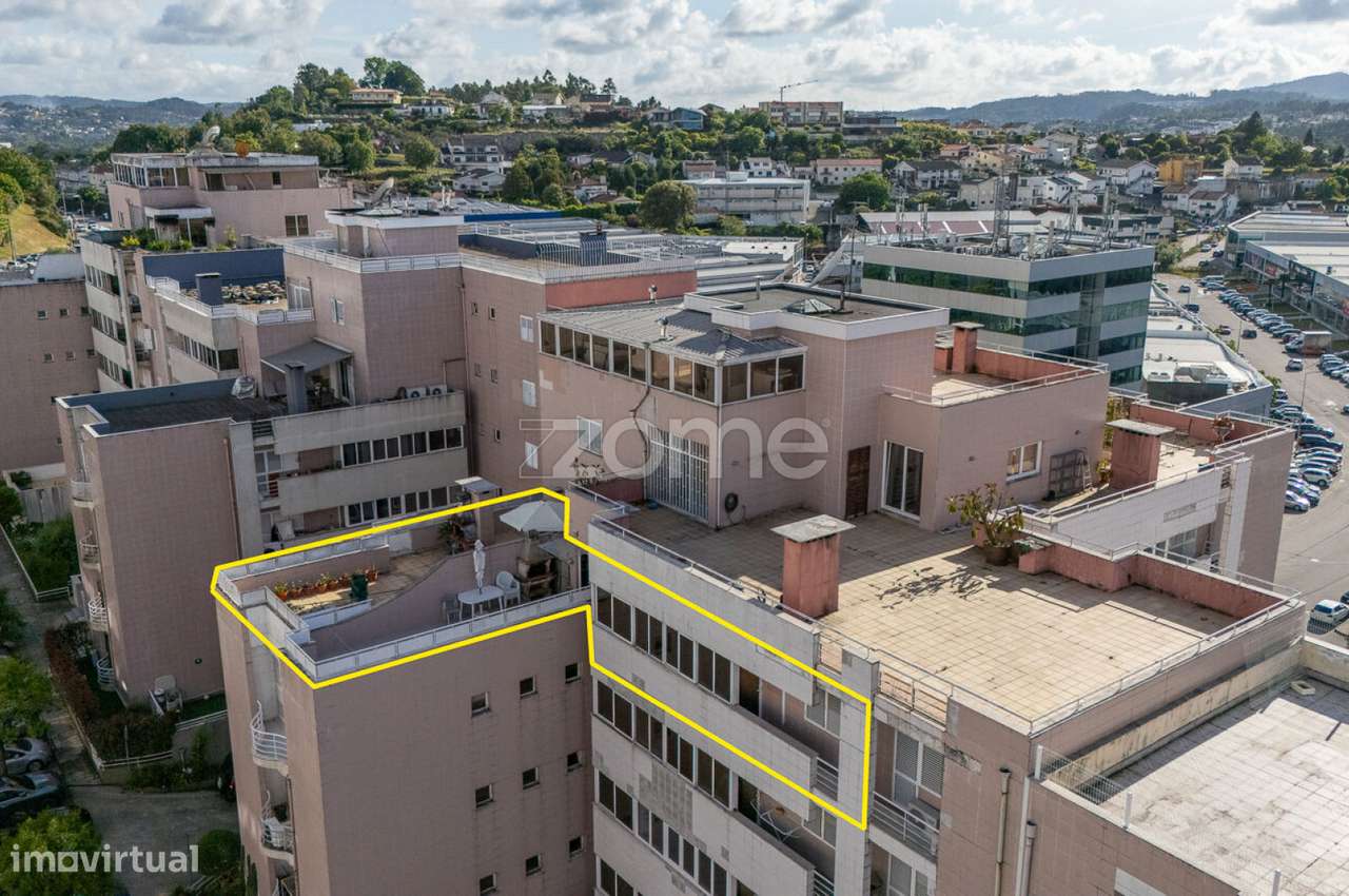 Apartamento T3 em Ferreiros, Braga-38