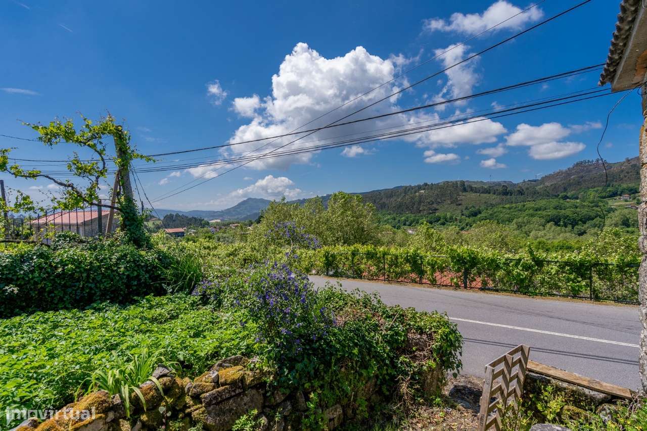 Moradia para Restaurar T3 Venda em Cabeceiras de Basto,Cabeceiras de B-12