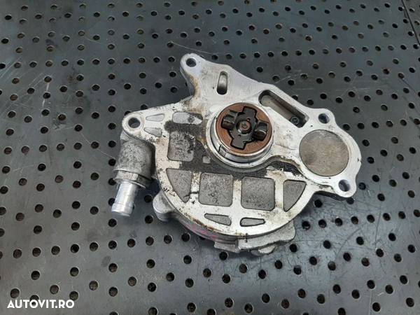 Pompa vacuum 2.0 tdi vw passat golf 6 audi a4 b8 audi a5 8t seat altea 5p skoda octavia 03l145100f - 2