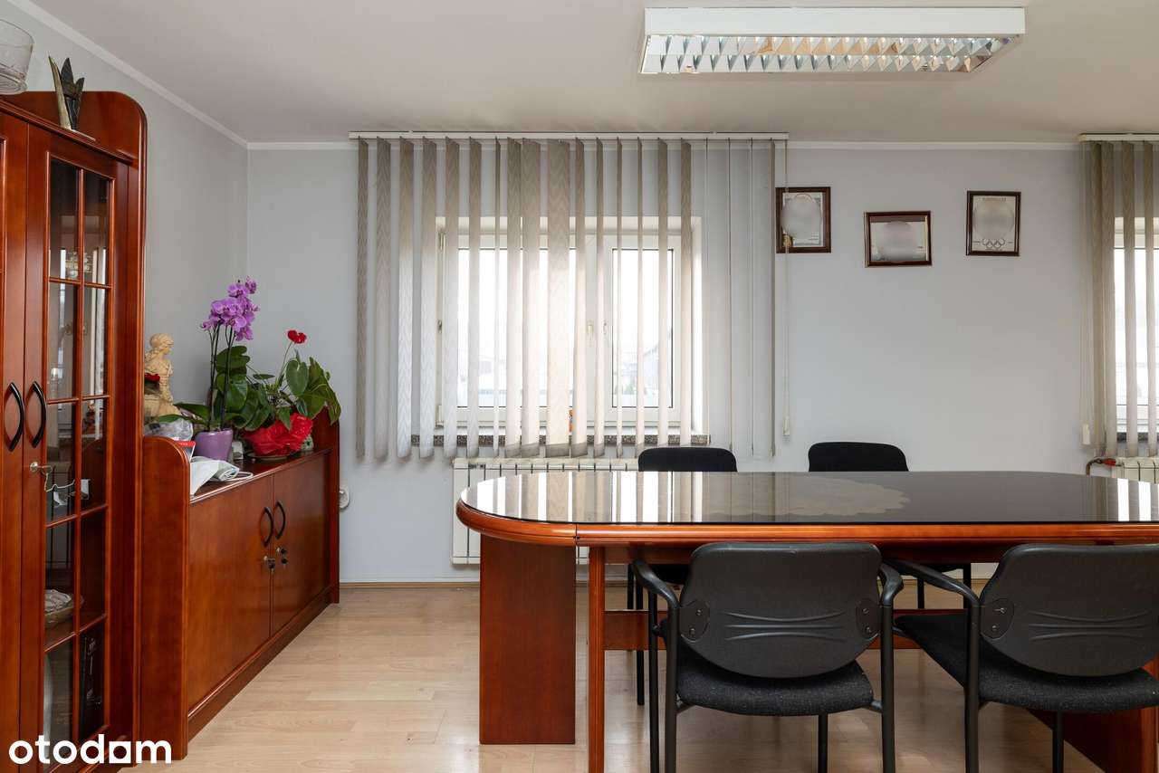 Szwalnia na sprzedaż-10