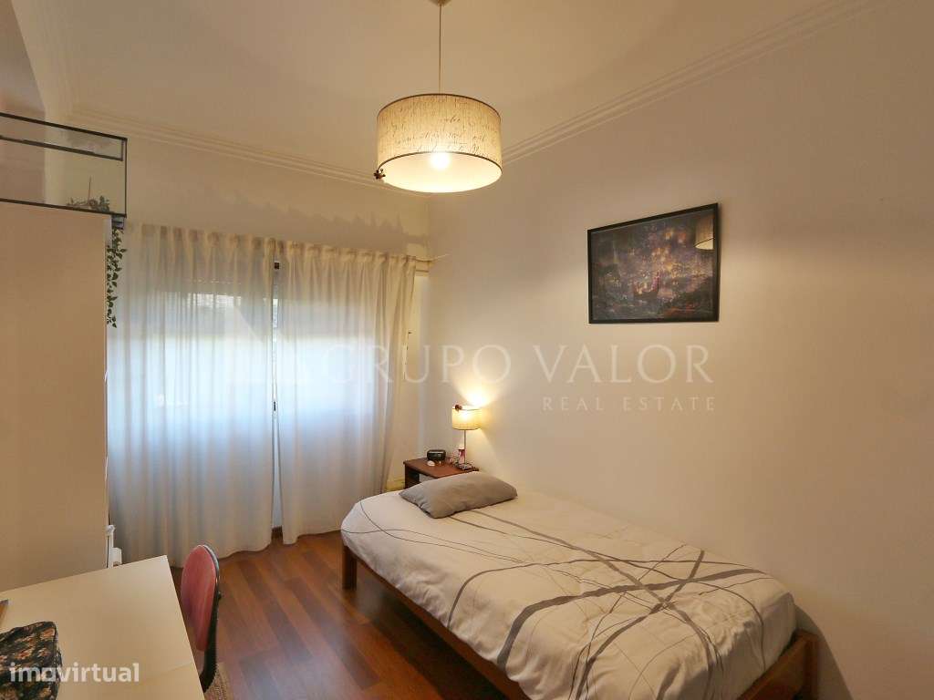 Apartamento T3 em Queluz-16