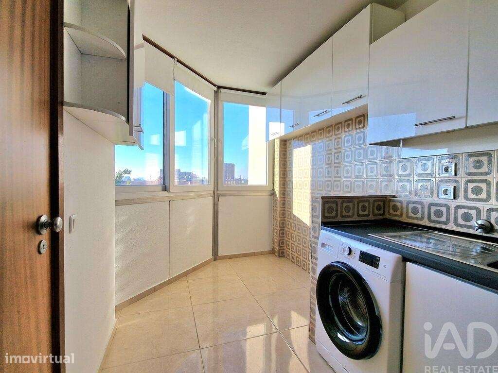 Apartamento T3 em Lumiar de 101,00 m2 - Grande imagem: 5/18