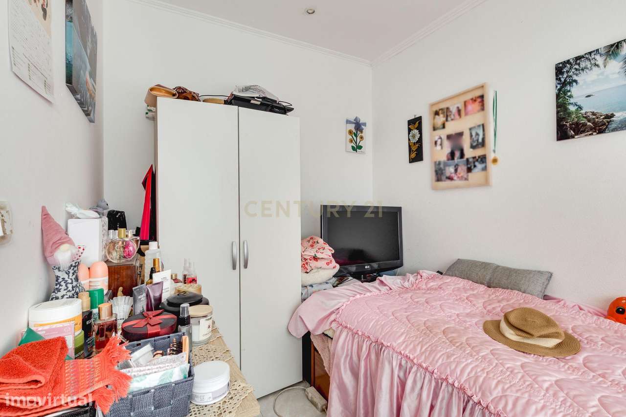 Apartamento T3 em Mira-Sintra perto da Estação da CP Mira-Sintra-Meleç-14