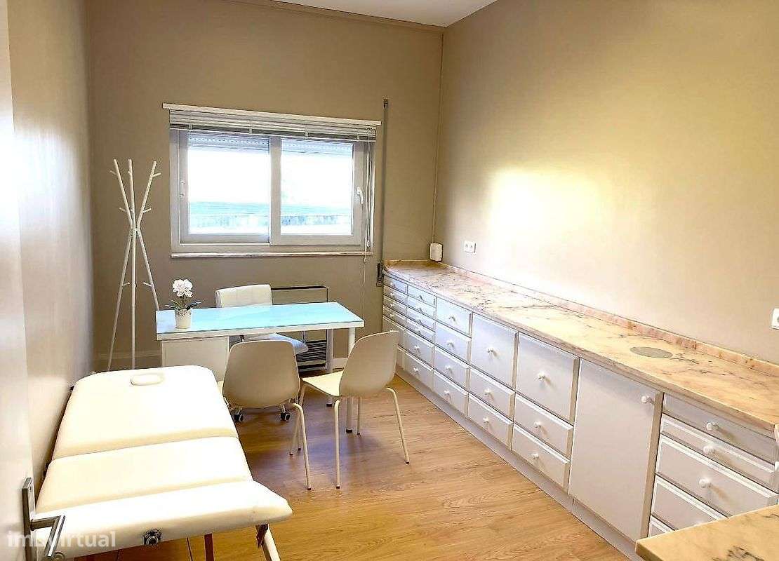 Escritório  para arrendamento - Grande imagem: 3/5