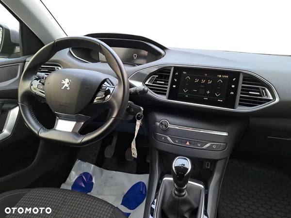 Peugeot 308 SW 1.5 BlueHDi Active S&S - 11