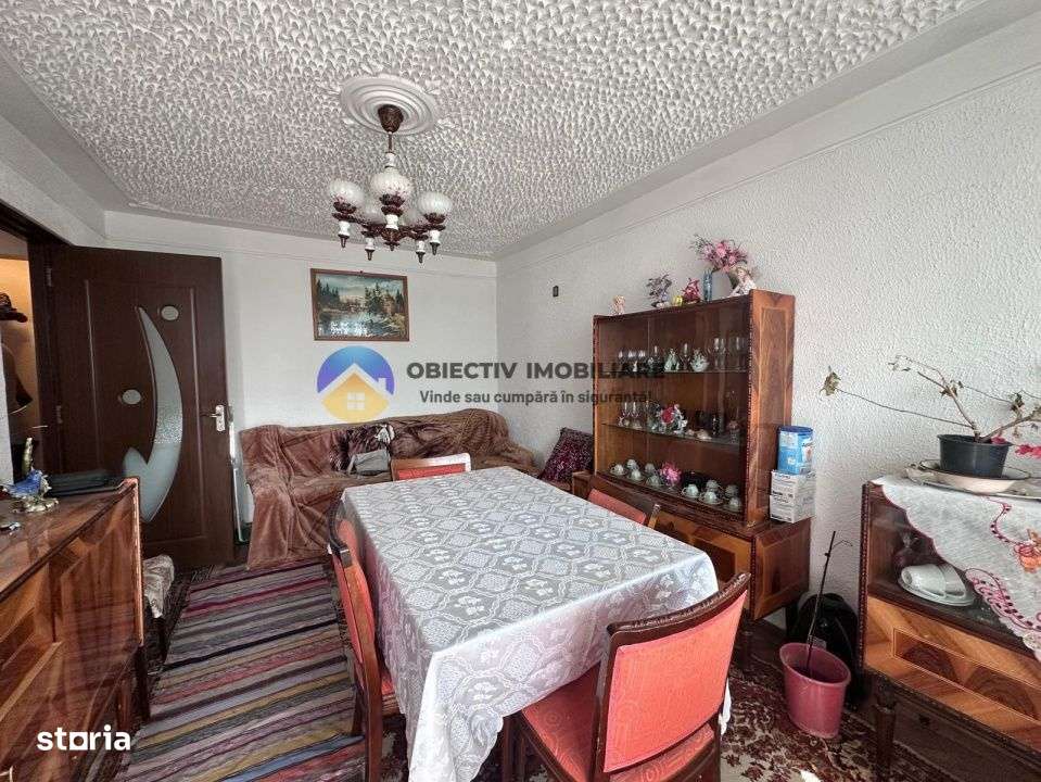 Apartament clasic 3 camere – Darmanesti, Piatra Neamt - Imagine principală: 5/15
