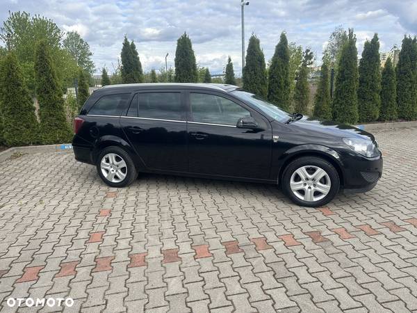 Opel Astra 1.4 Selection 110 Jahre - 10