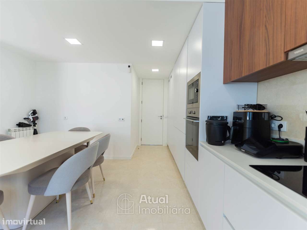 Moradia em Banda T3+1 Venda em Caldas de Vizela (São Miguel e São João-7