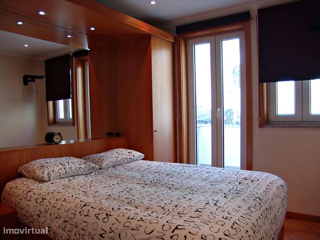 Predio Reabilitado c/ 5 Fraçoes com Licença de Alojamento Local com...-5