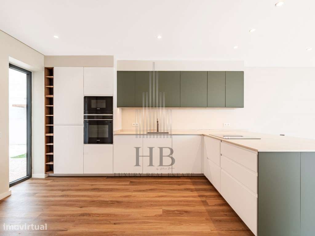 Moradia Luxo Com Piscina e Jardim | Colares |Sintra-48