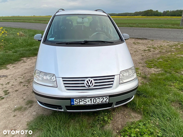 Volkswagen Sharan 1.9 TDI Basis - 1