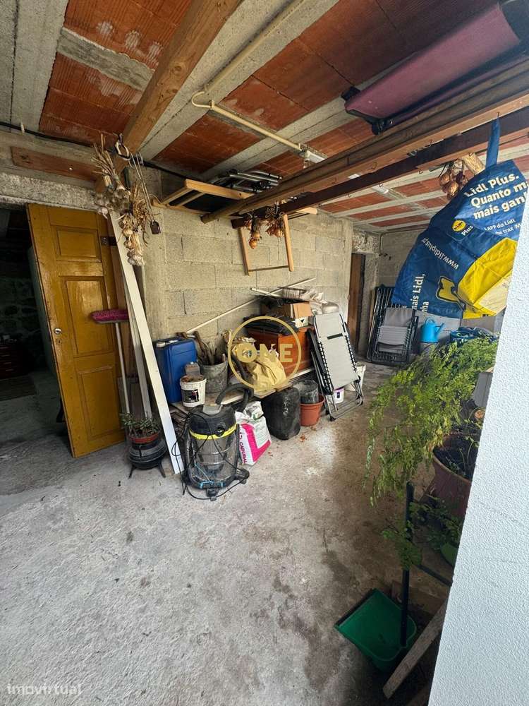 Moradia  T2 renovada-14