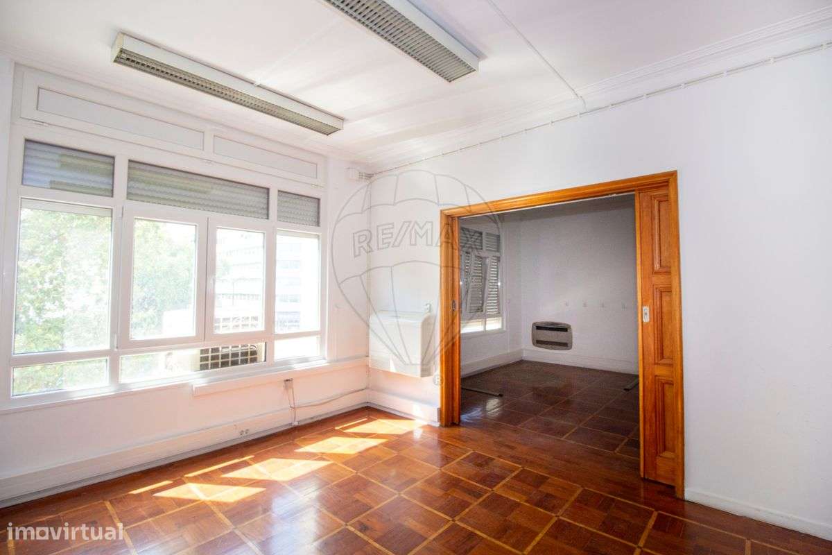 Escritório  para arrendamento - Grande imagem: 4/34