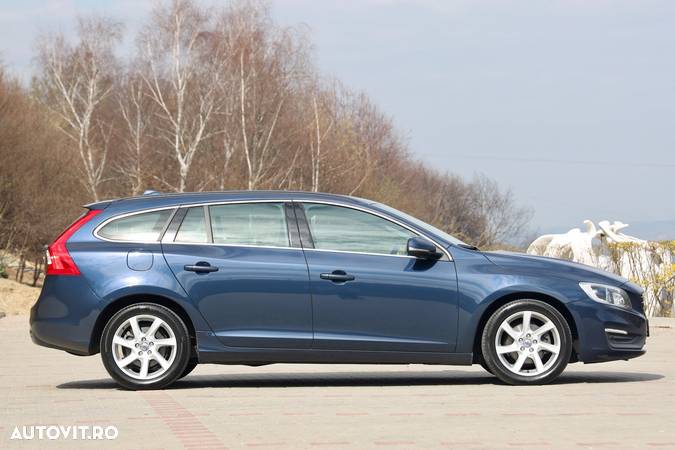 Volvo V60 D3 Geartronic Edition - 39