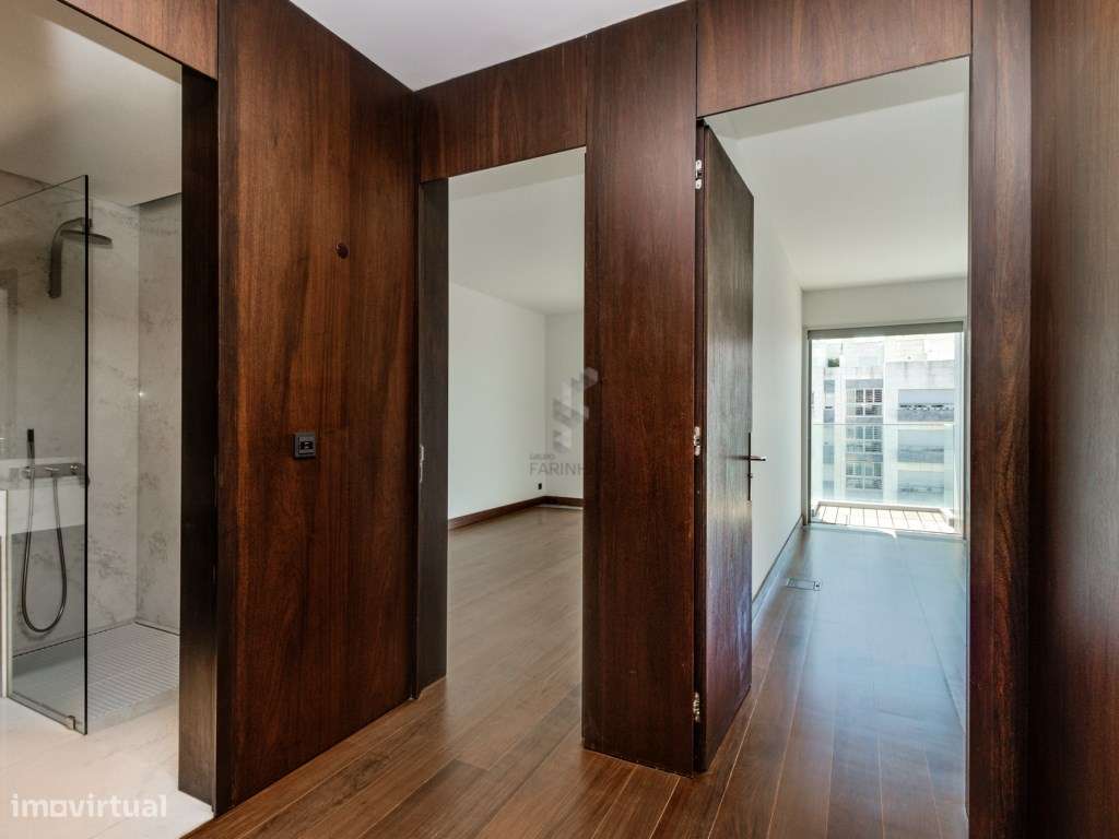 Apartamentos T4 novos a estrear de várias dimensões e orientações, ...-23