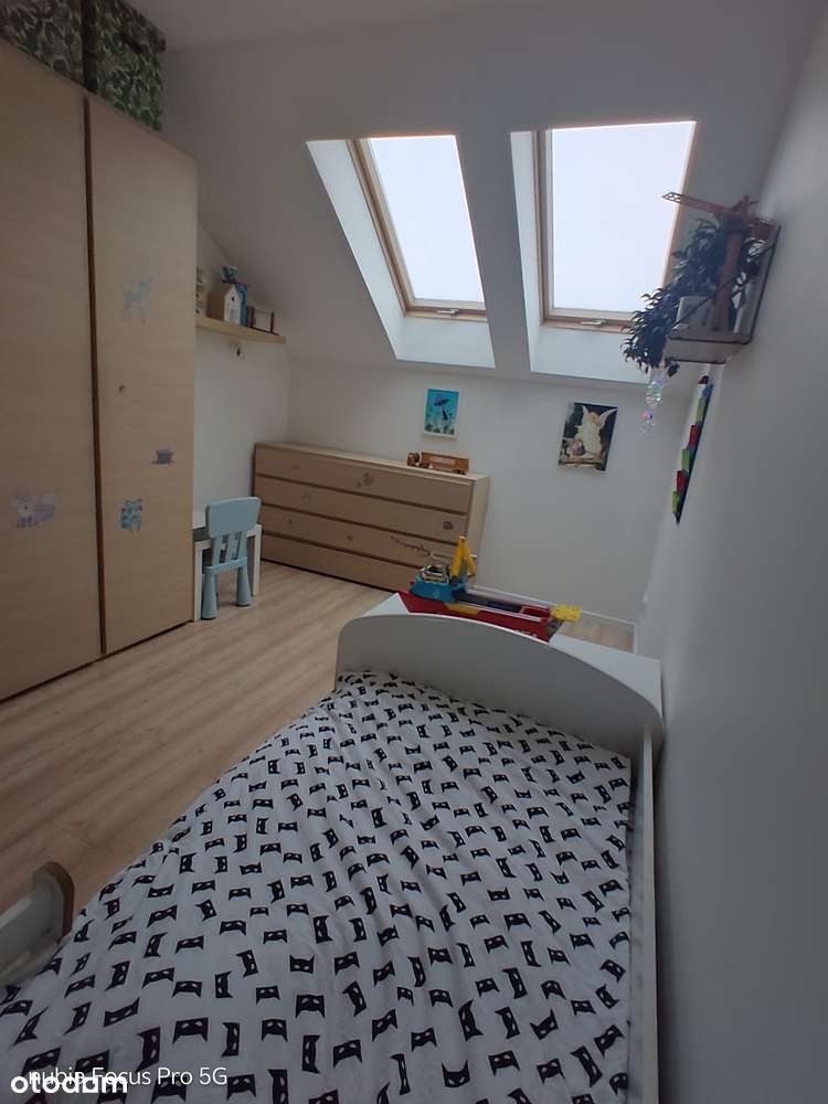 Przytulny dom szeregowy na kameralnym osiedlu w Bieruniu na sprzedaż - Pełny obrazek: 5/20