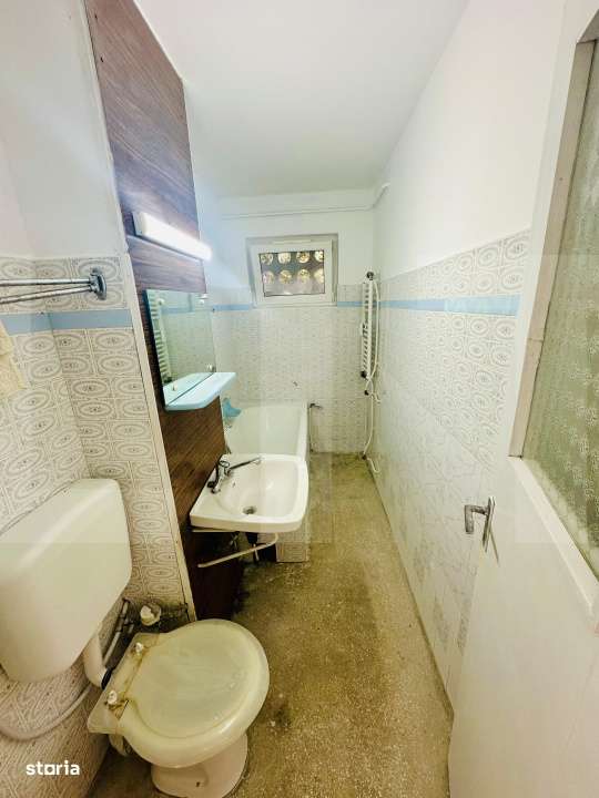 Apartament spatios, in bloc reabilitat, 2 camere, Zona Lebada, Arad - Imagine principală: 5/5
