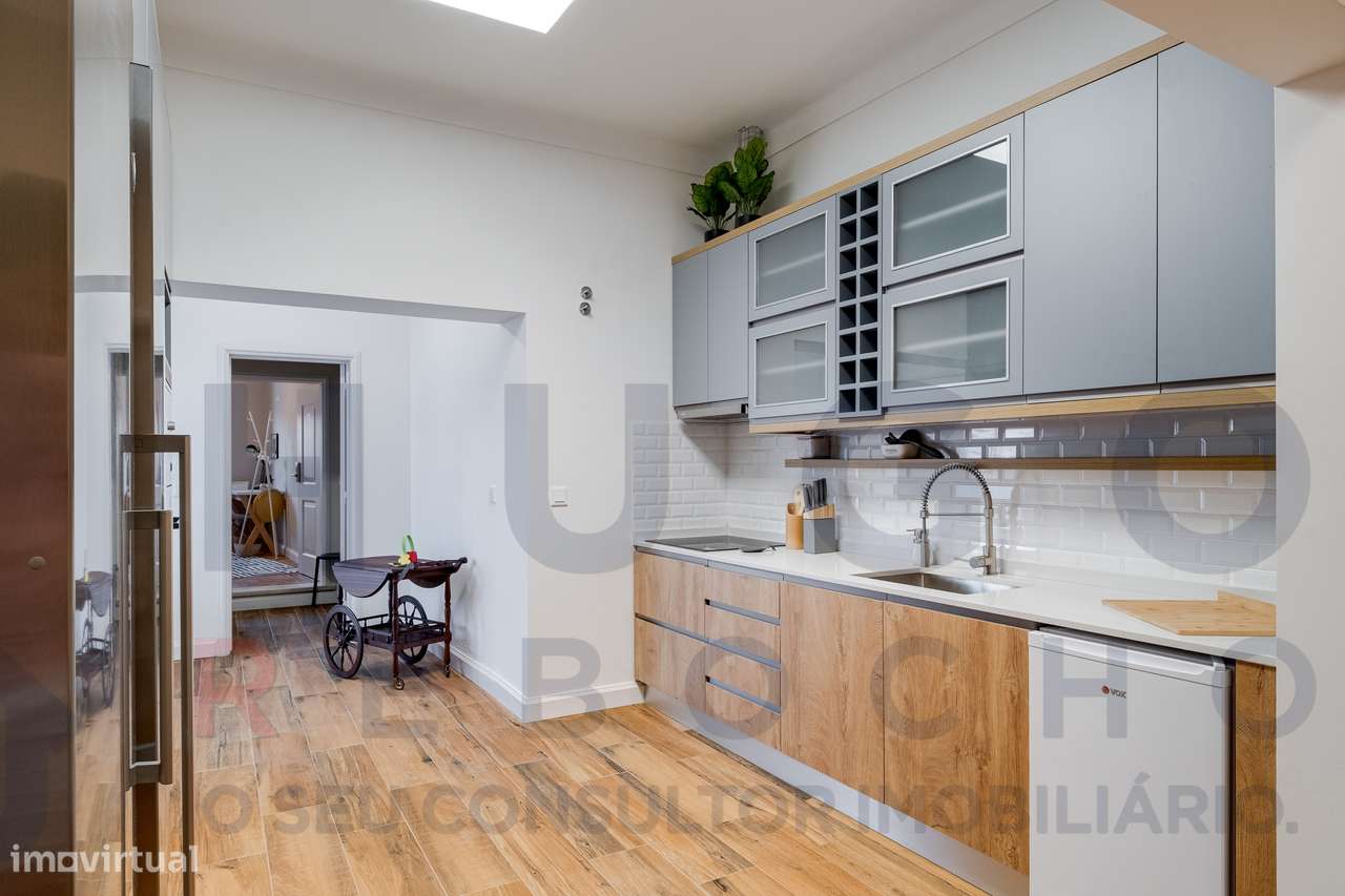 Prédio Exclusivo no Centro Histórico de Évora – Remodelado em 2025-12