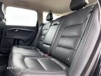 Volvo V70 D2 Geartronic Powershift Momentum - 20