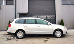 Volkswagen Passat Variant 1.8 TSI Comfortline - 5