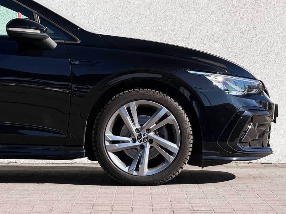 Volkswagen Golf 1.5 Etsi MHEV R Line DSG 150 KM — zdjęcie 4