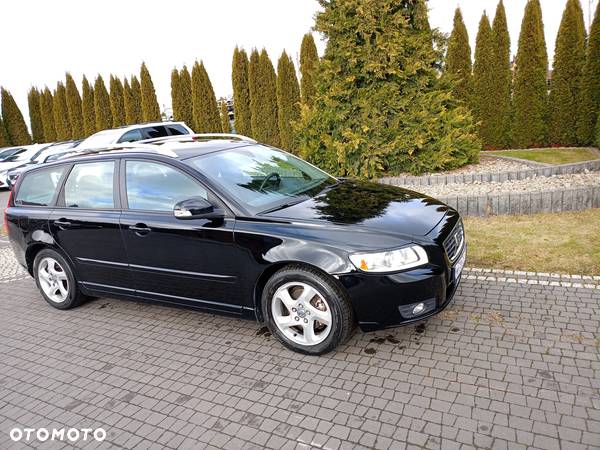 Volvo V50 D2 Momentum - 7