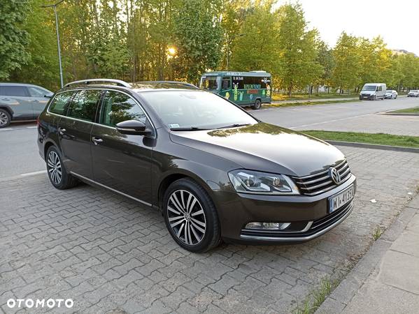 Volkswagen Passat 2.0 TDI Highline DSG - 14