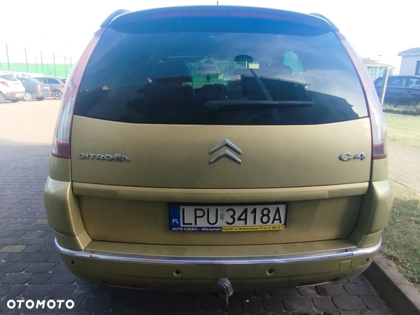 Citroën C4 Picasso 2.0 HDi FAP Exclusive - 3