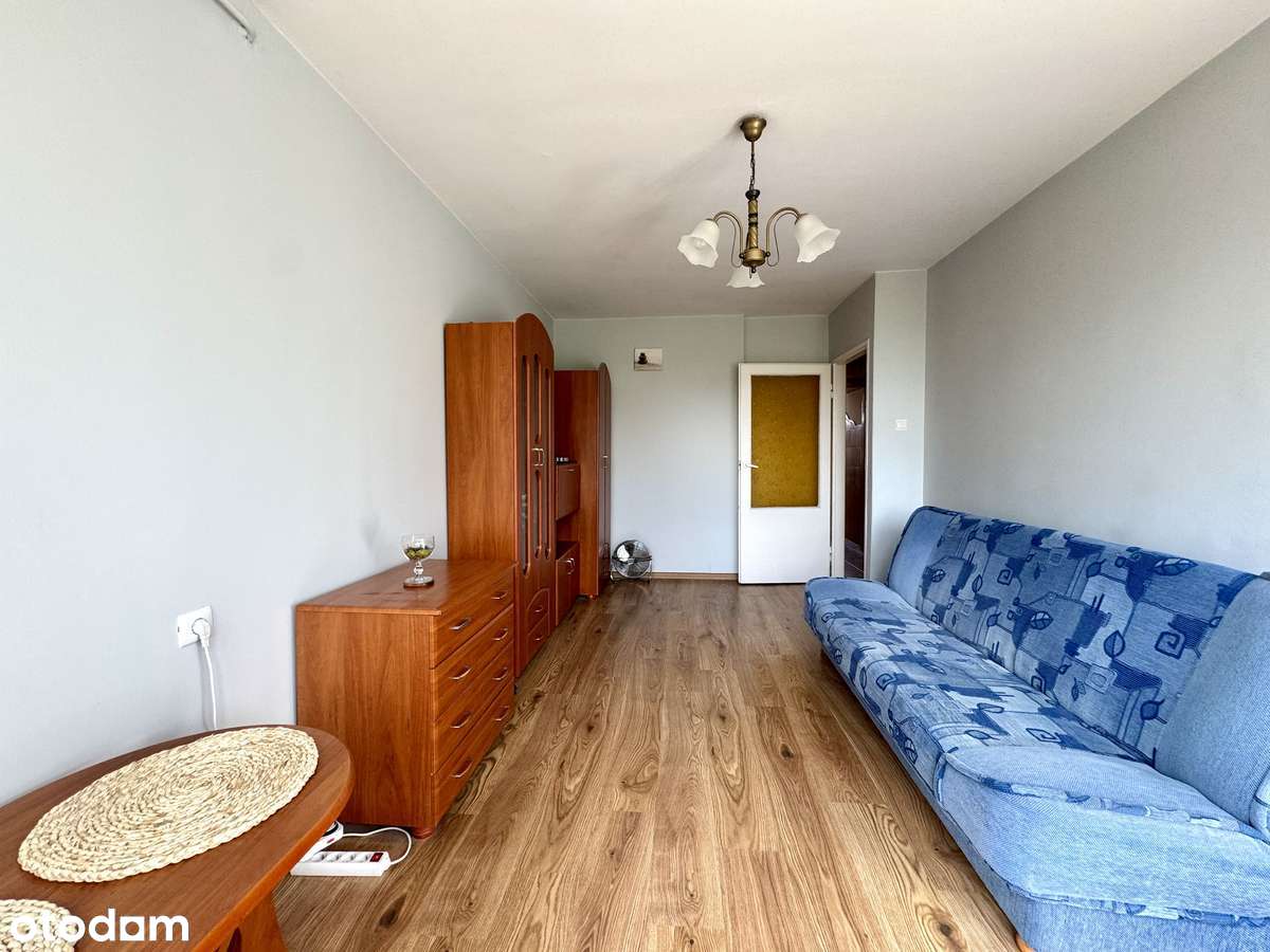 2 - pokojowe mieszkanie przy ul. Mikołaja Reja w Oleśnicy!-4