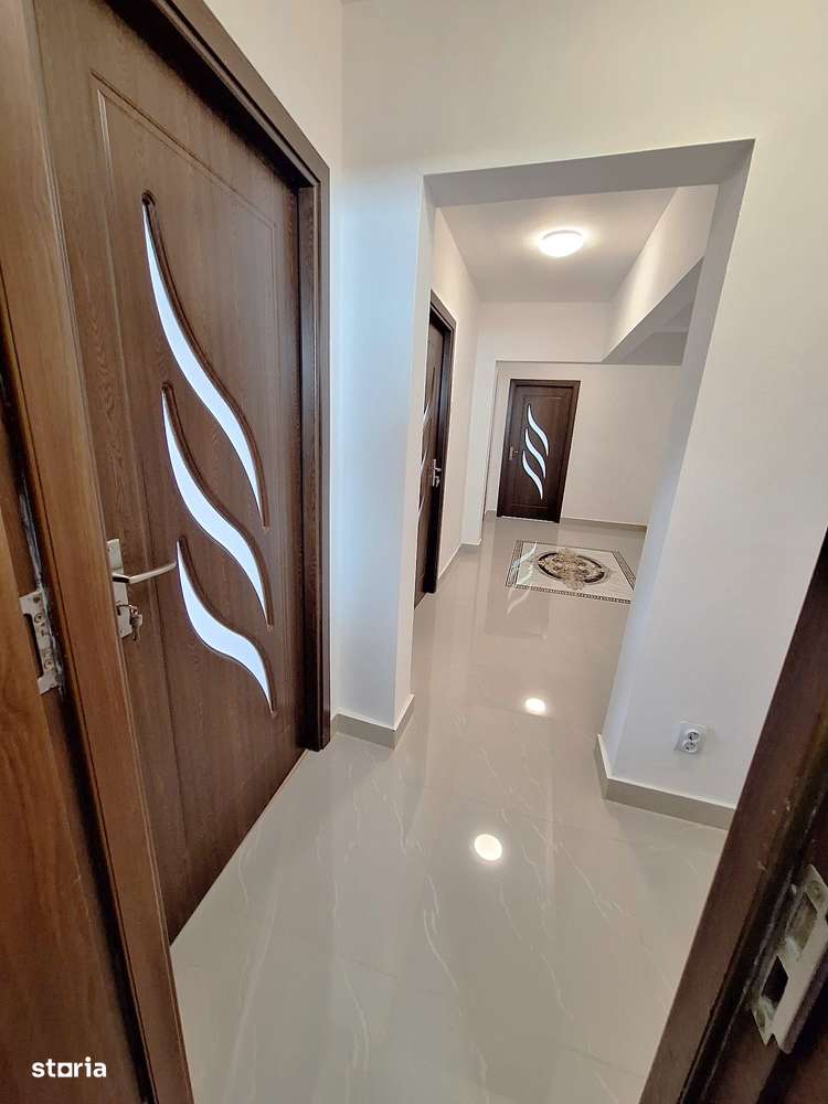 Ocazie ! Gara - Abator 3 camere decomandate renovat lux + centrala gaz - Imagine principală: 3/19