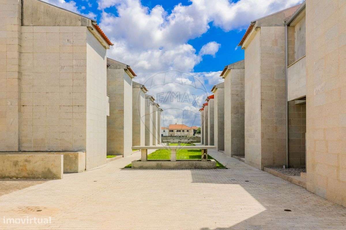 Moradia T4 para venda - Grande imagem: 2/46