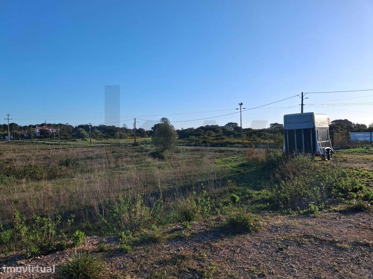 Venda moradiia T3 com terreno de 11.520m2, Isolada com piscina em A-5