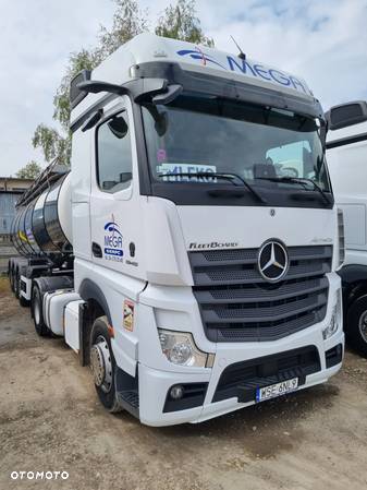 Mercedes-Benz ACTROS - 6