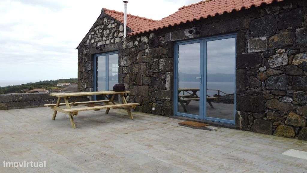 Quinta com casa e atafona recuperadas no Pico (Ribeirinha)Azores - Grande imagem: 4/30