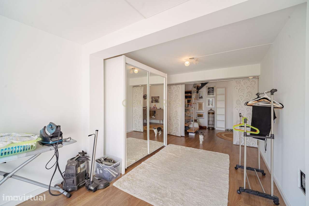 Apartamento T2 Duplex com terraço em condomínio privado-38