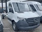 Mercedes-Benz Sprinter - 2