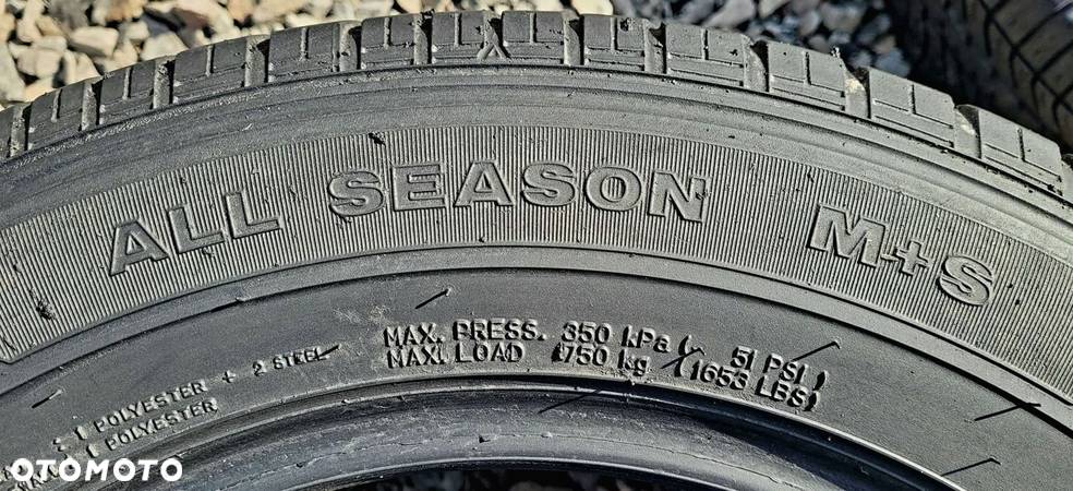 2x Dunlop Grandtrek AllSeason 215/65R16 98H L428A - 5