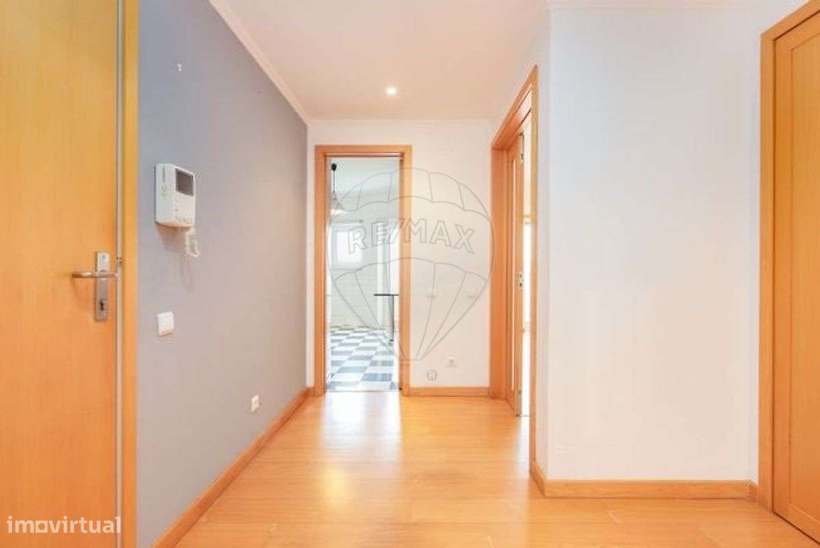 Apartamento T3 para arrendamento - Grande imagem: 2/24