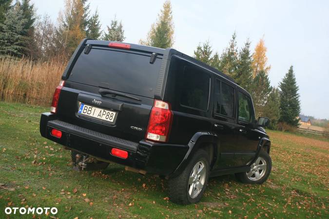 Jeep Commander - 3