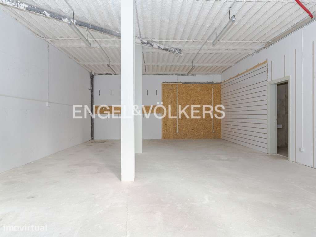 Investimento Imperdível: Espaço Comercial nos Anjos - Grande imagem: 4/25