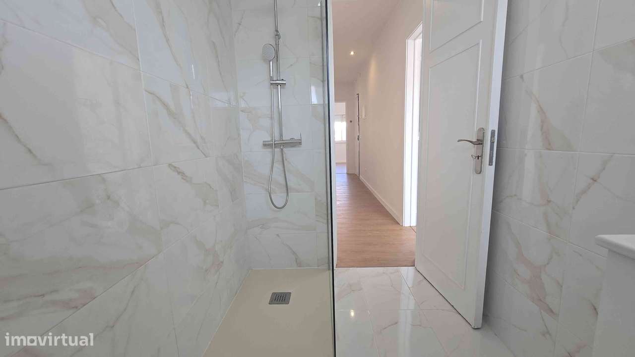 T2+1 totalmente remodelado Amora-23